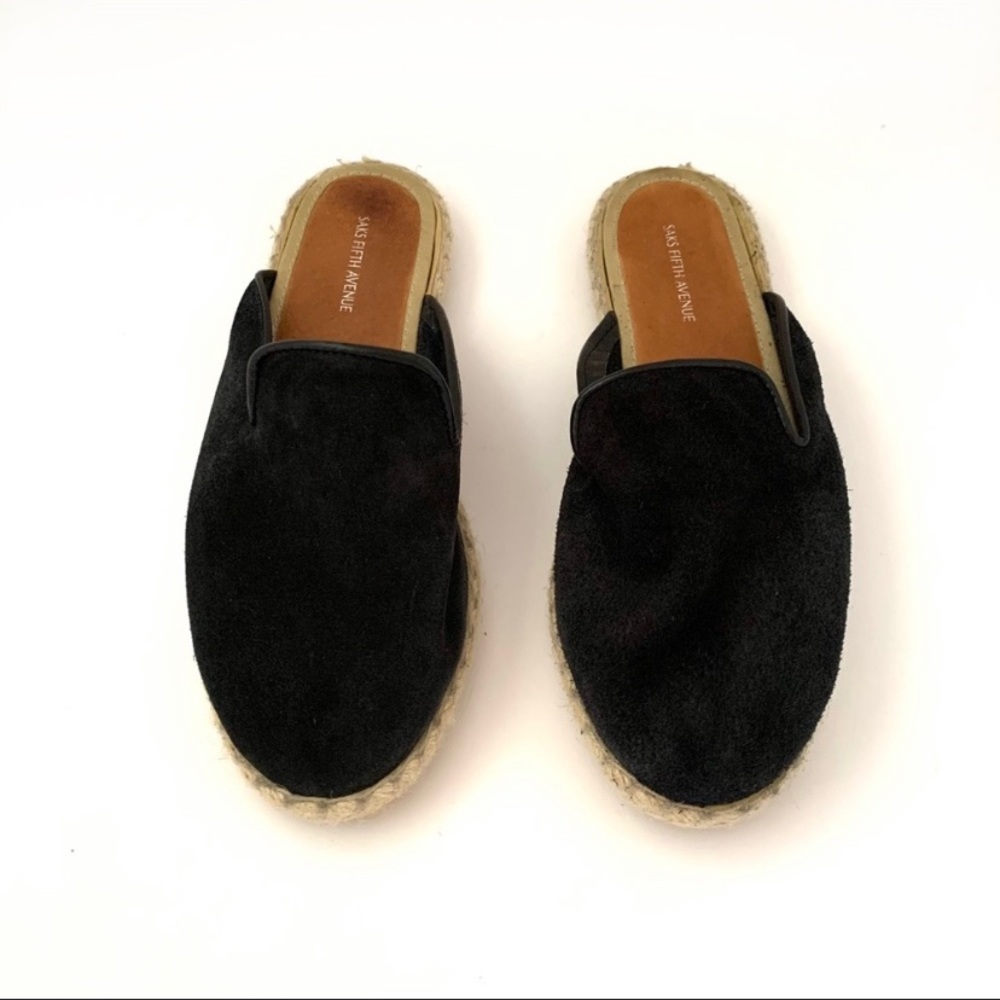 Saks Fifth Avenue Black shoes